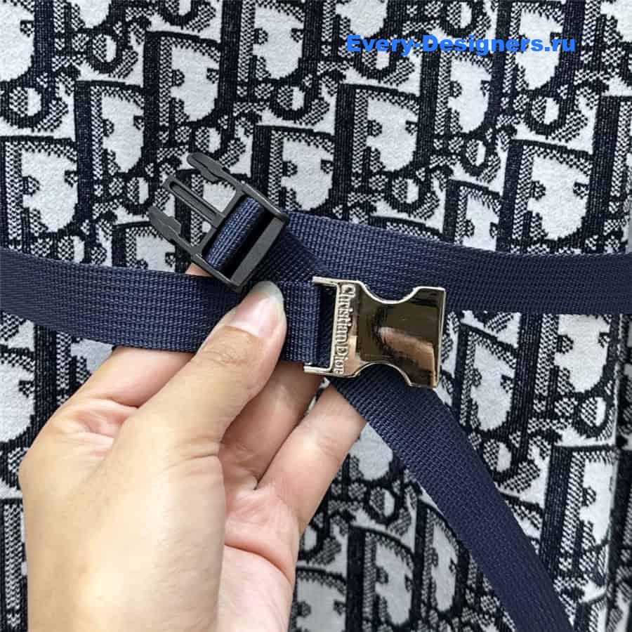 D10r monogram series dress