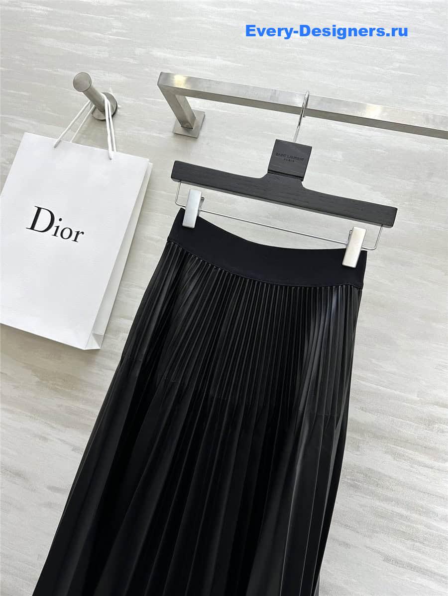 D10r pleated high waist leather skirt