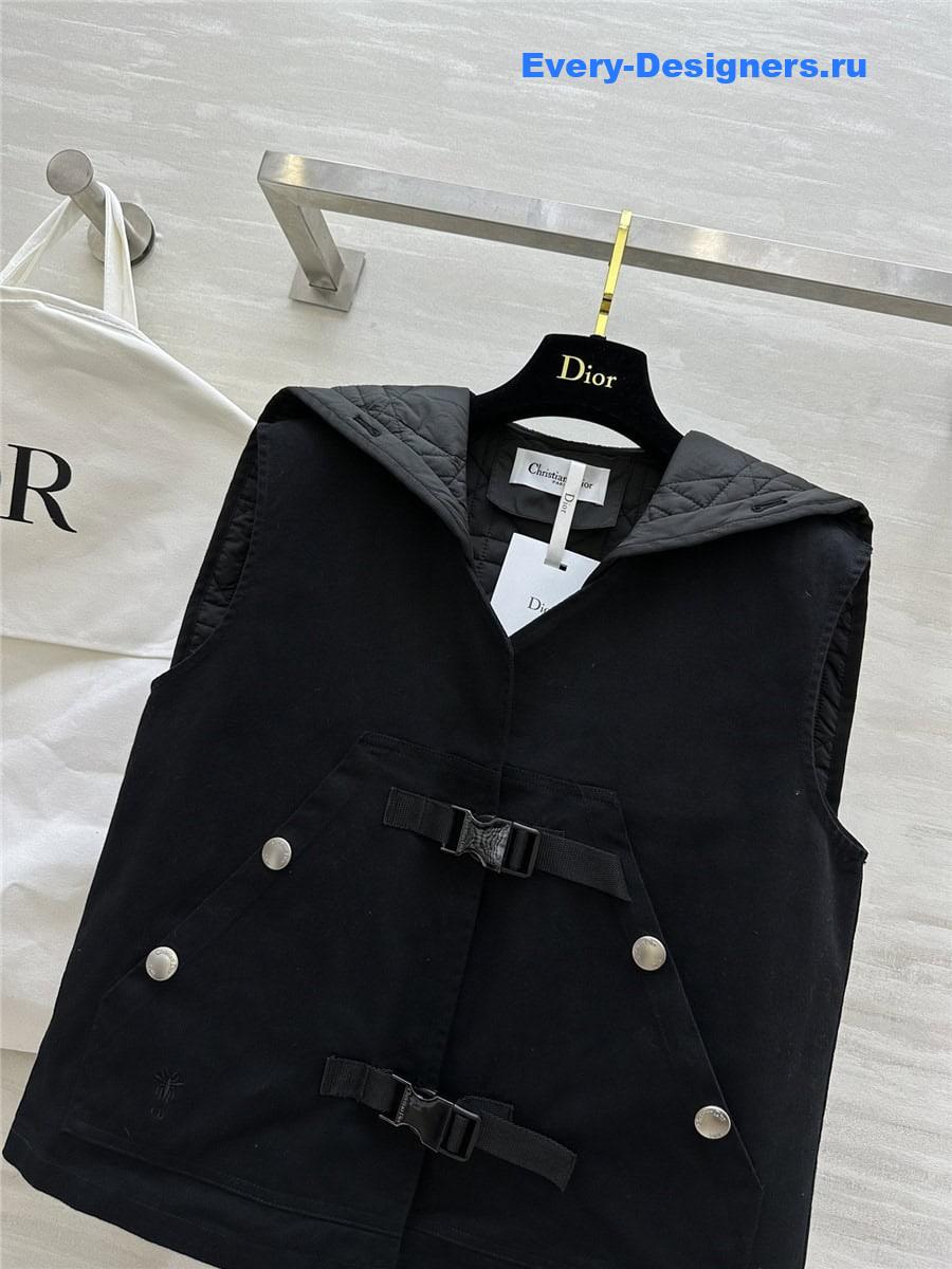 D10r two piece design vest