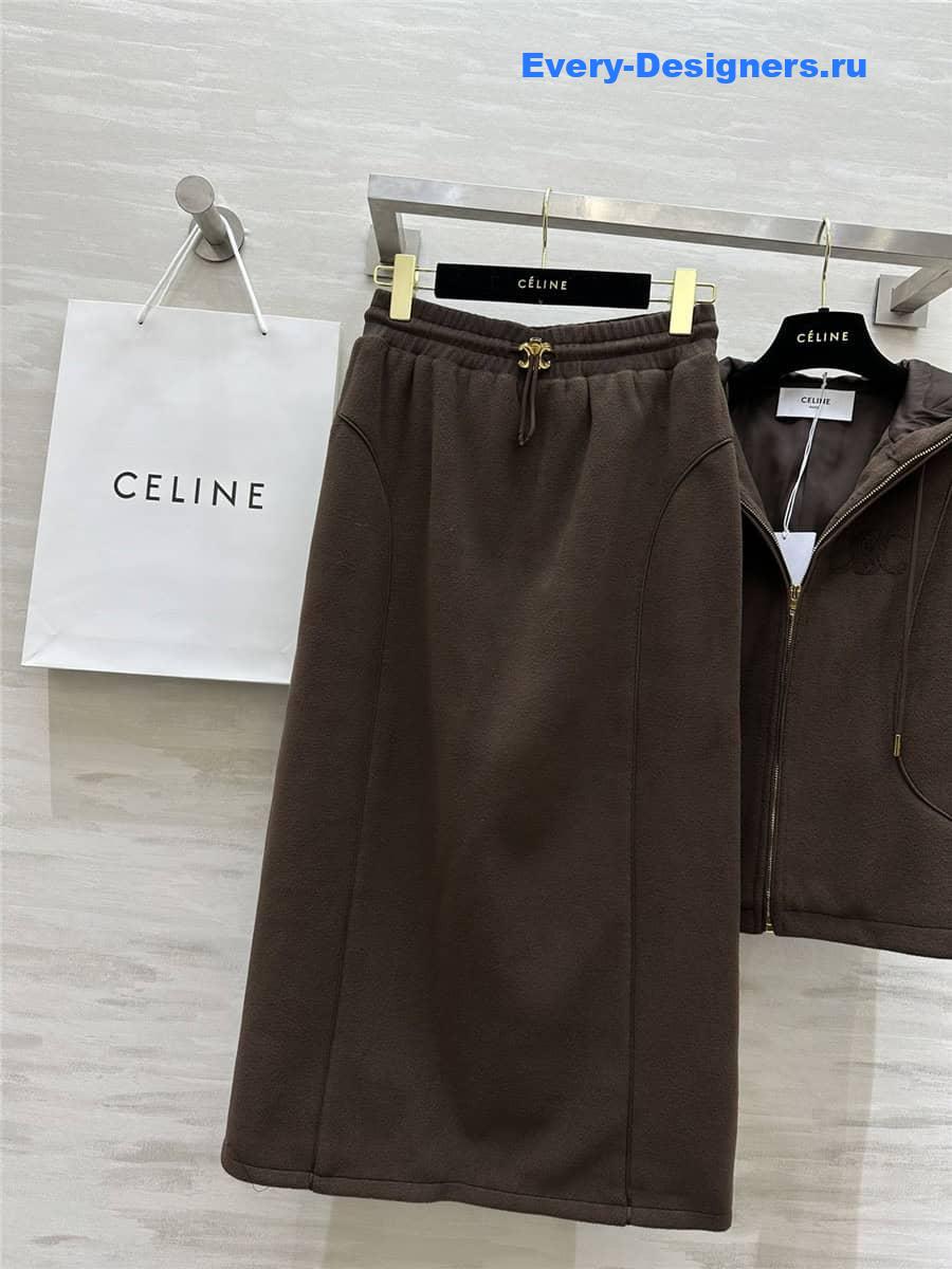 Ce1i*e old money style suit