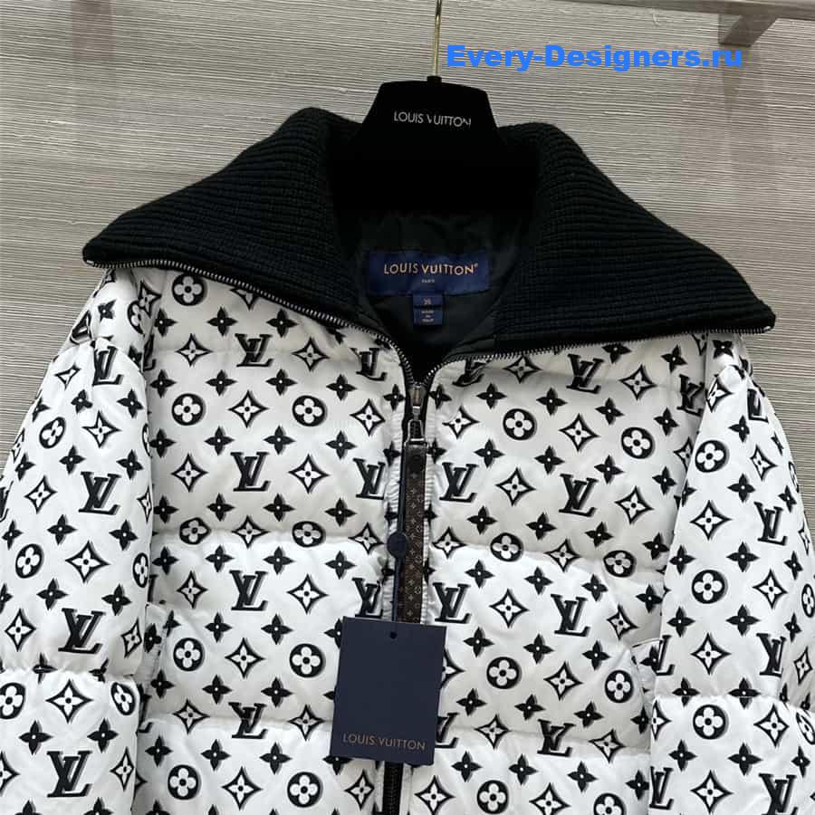 l0vis Vvtt0n lv logo short down jacket