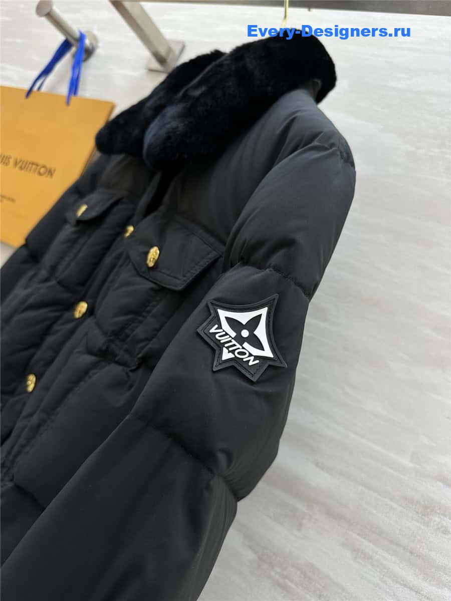 l0vis Vvtt0n lv lapel down jacket