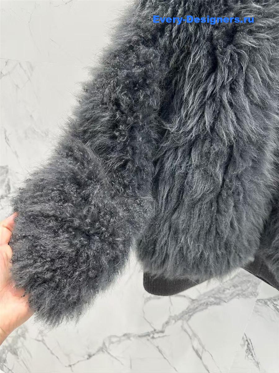 H**me5 shearling coats