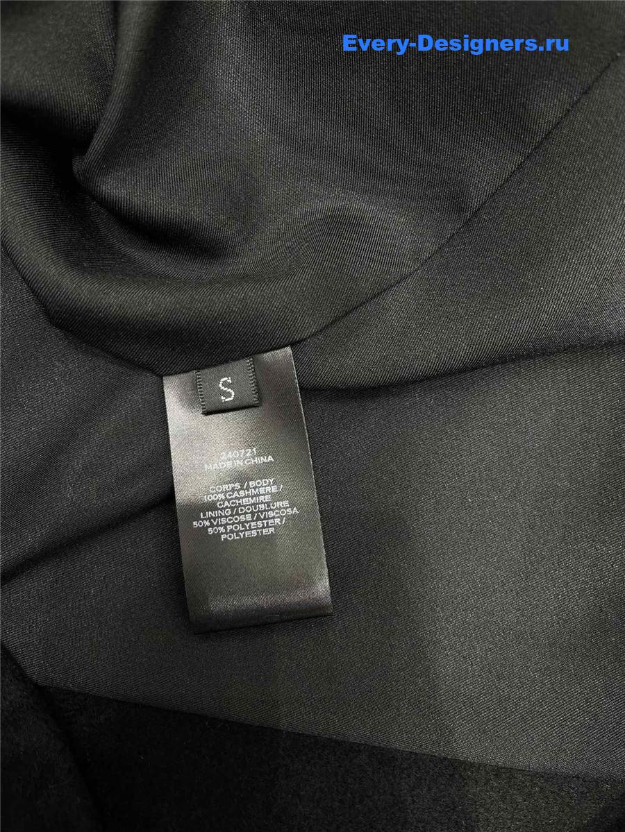 Y51 loose-fitting coat