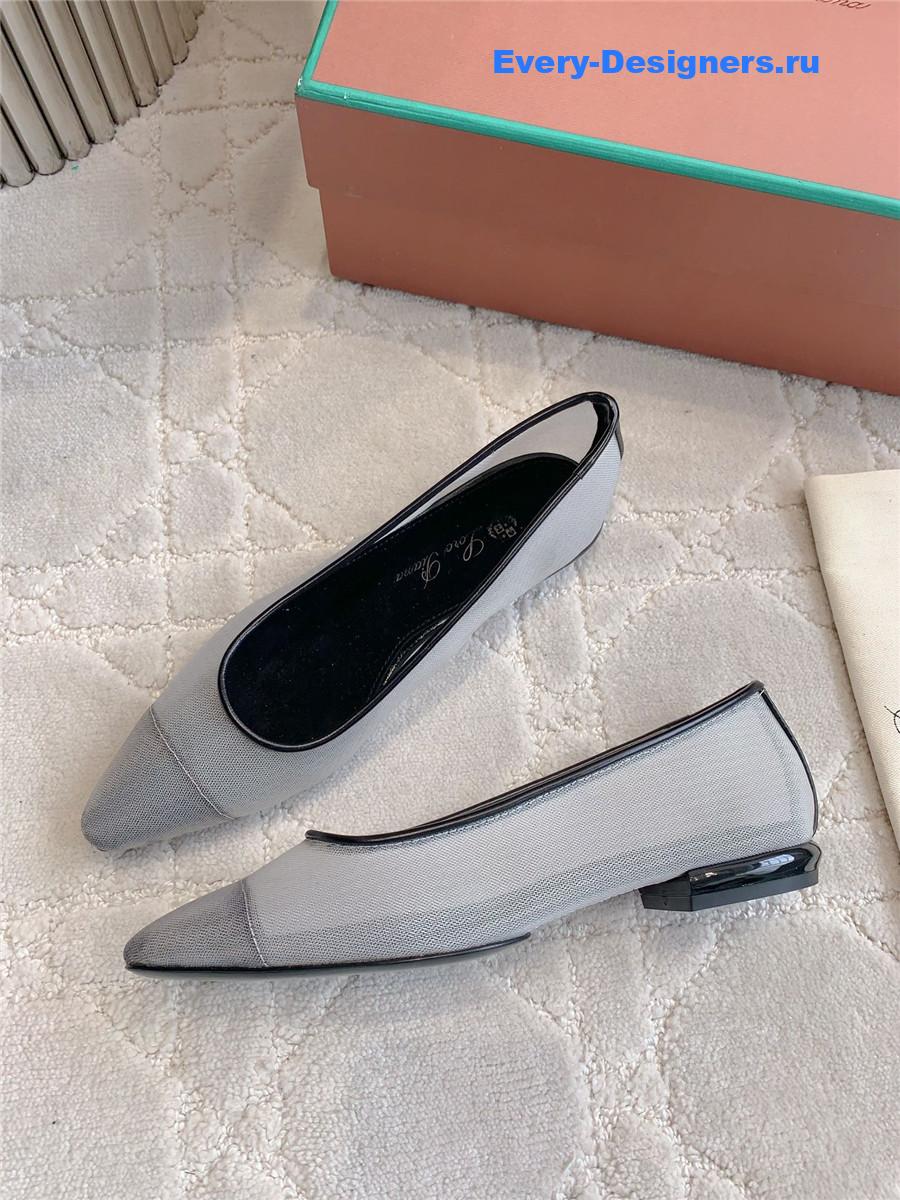 L0r0 P1ana primula ballet flat in ash-grey microfibre