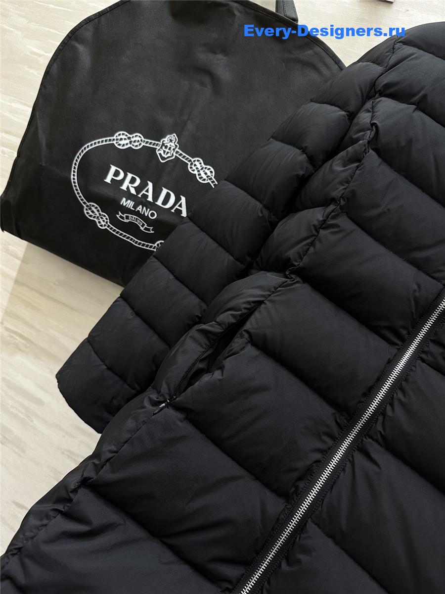 Pra*a stand collar mid-length down jacket