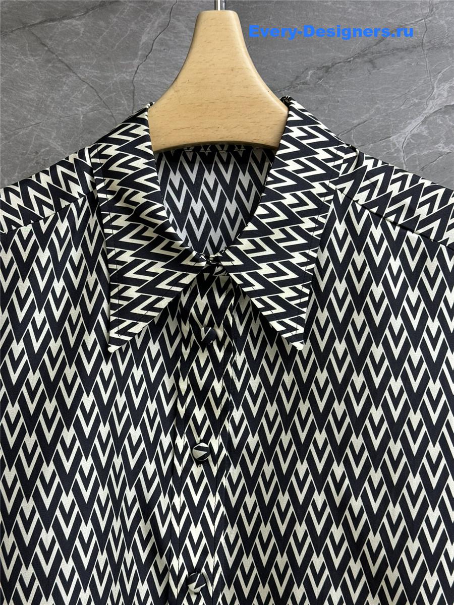 Va1e*ntin0 silk shirt