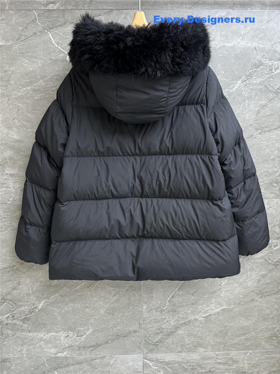 Moncler Fur collar hooded down jacket