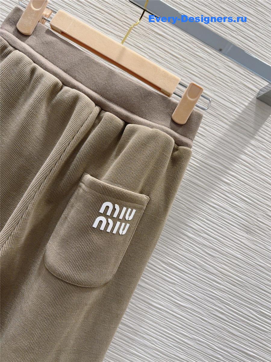 M1um1u new wide-leg trousers
