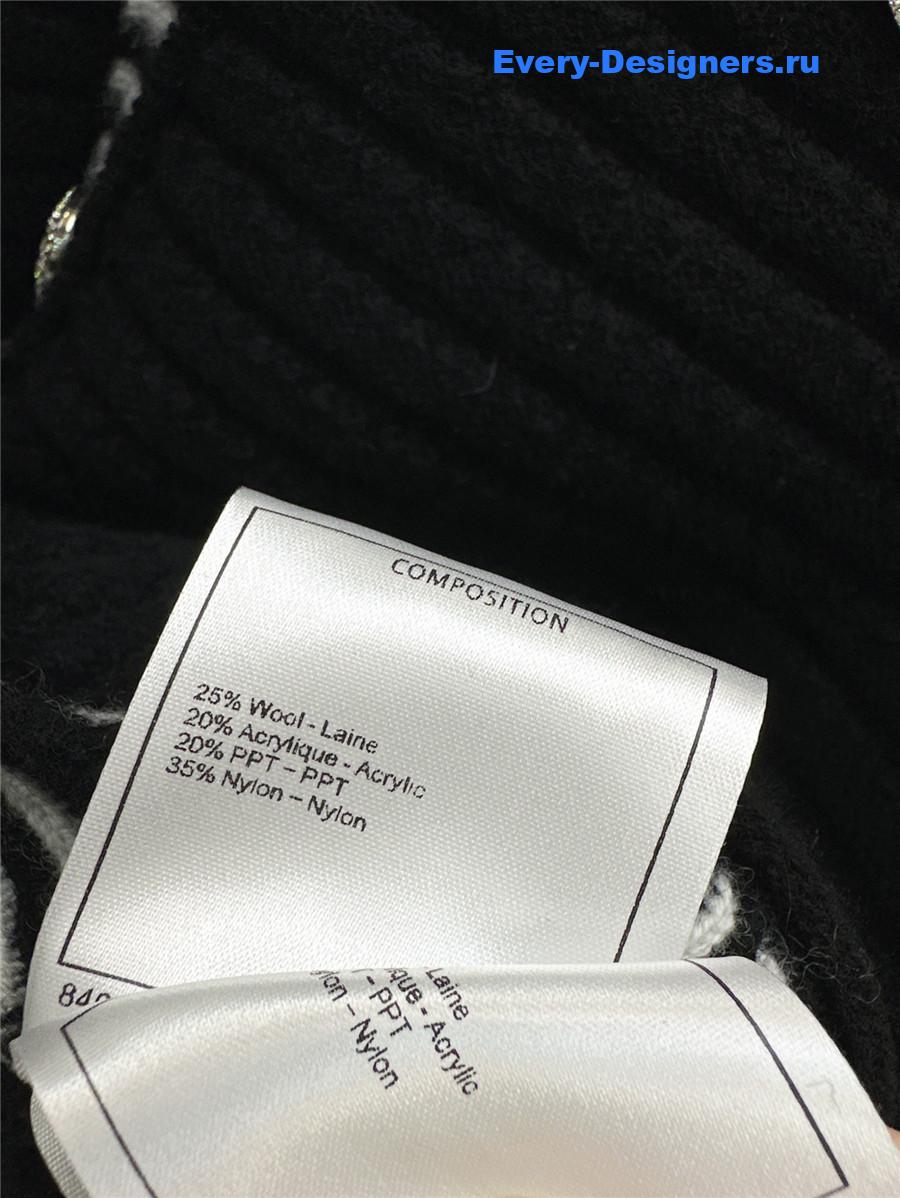 CC contrast color V-neck cardigan