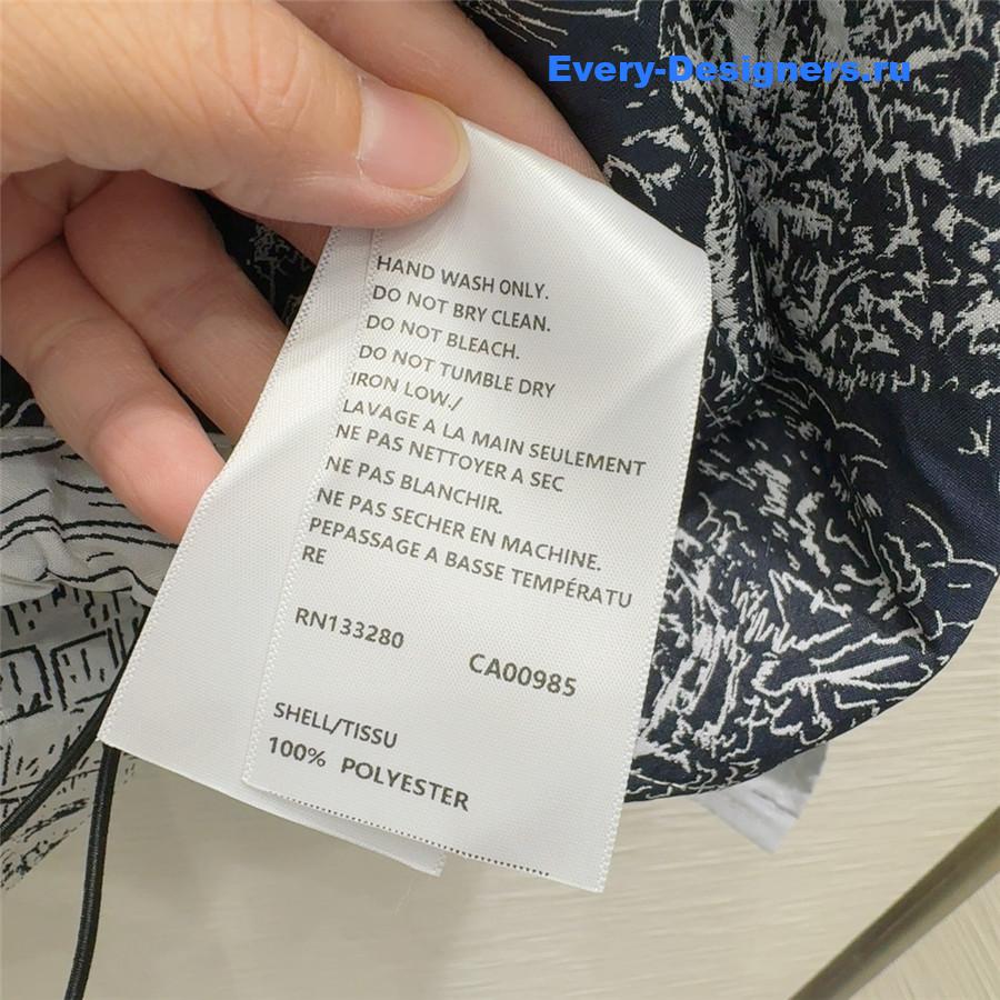 D10r new hooded jacket