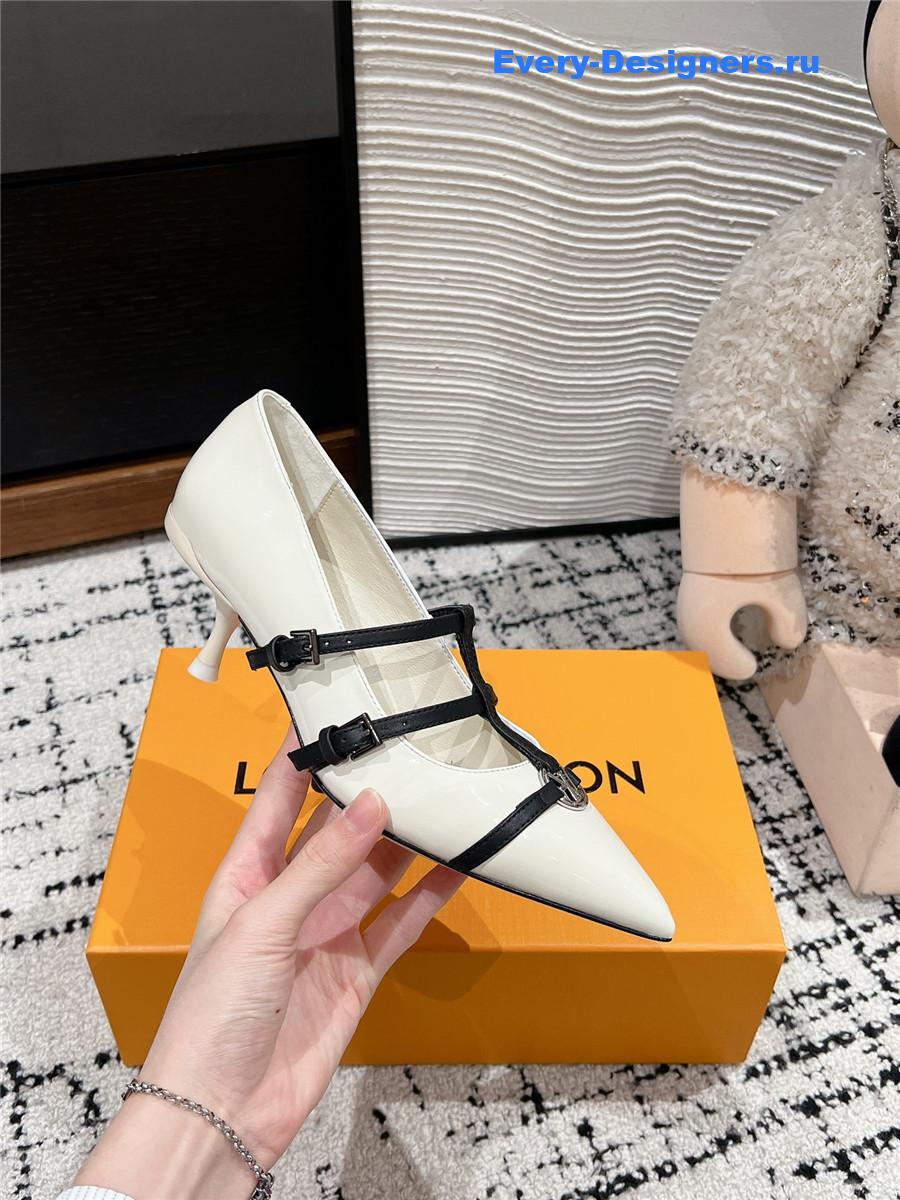 l0vis Vvtt0n lv pointed high heels