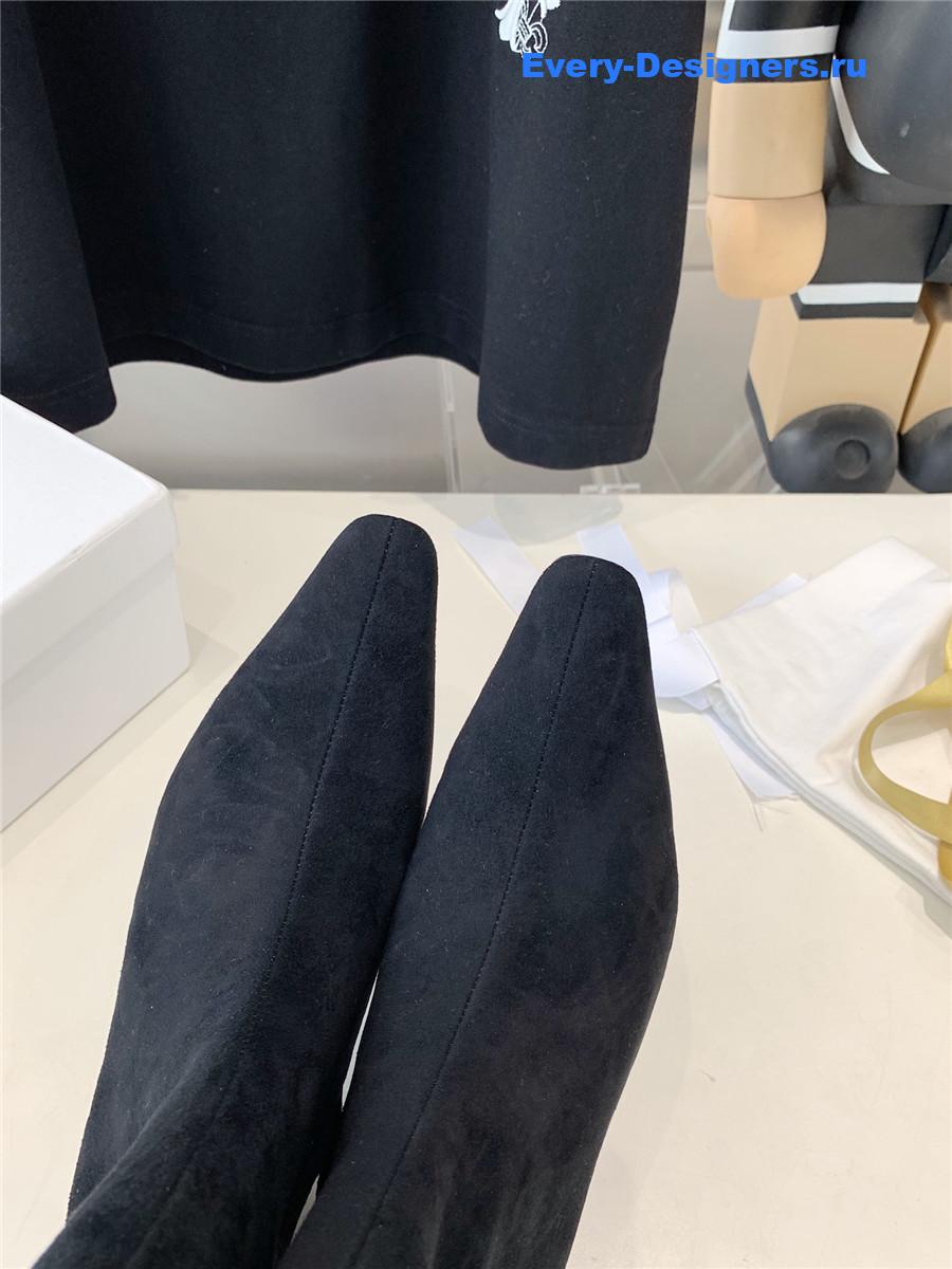 The R0w liisa suede ankle boots