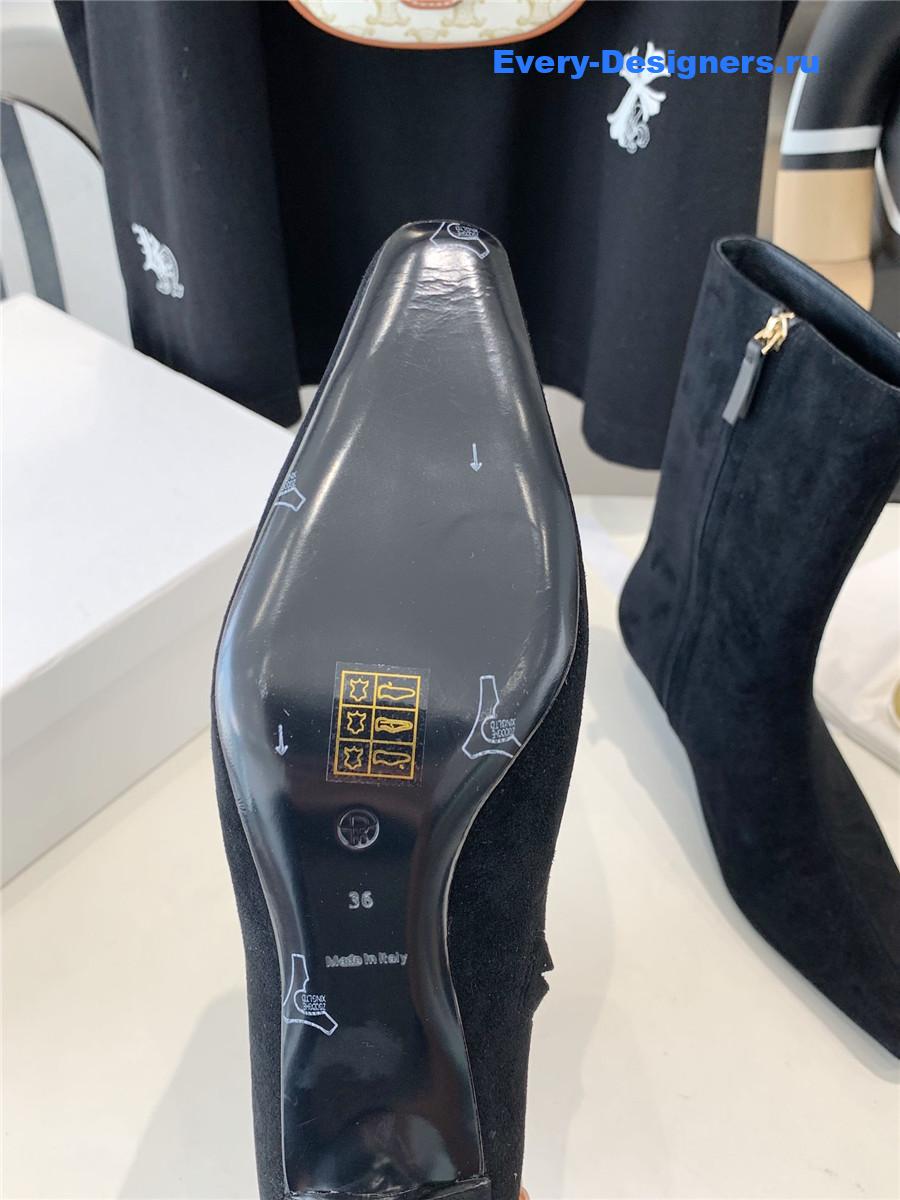 The R0w liisa suede ankle boots