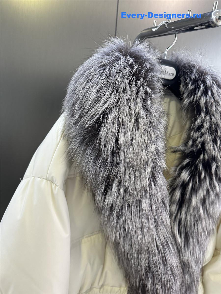 Vanitoo Seia Grey Fur Trim Cube Coat