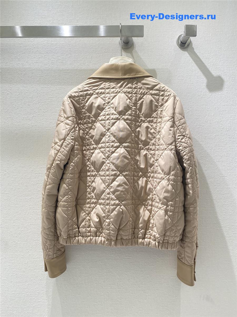 D10r lapel macrocannage down jacket in beige