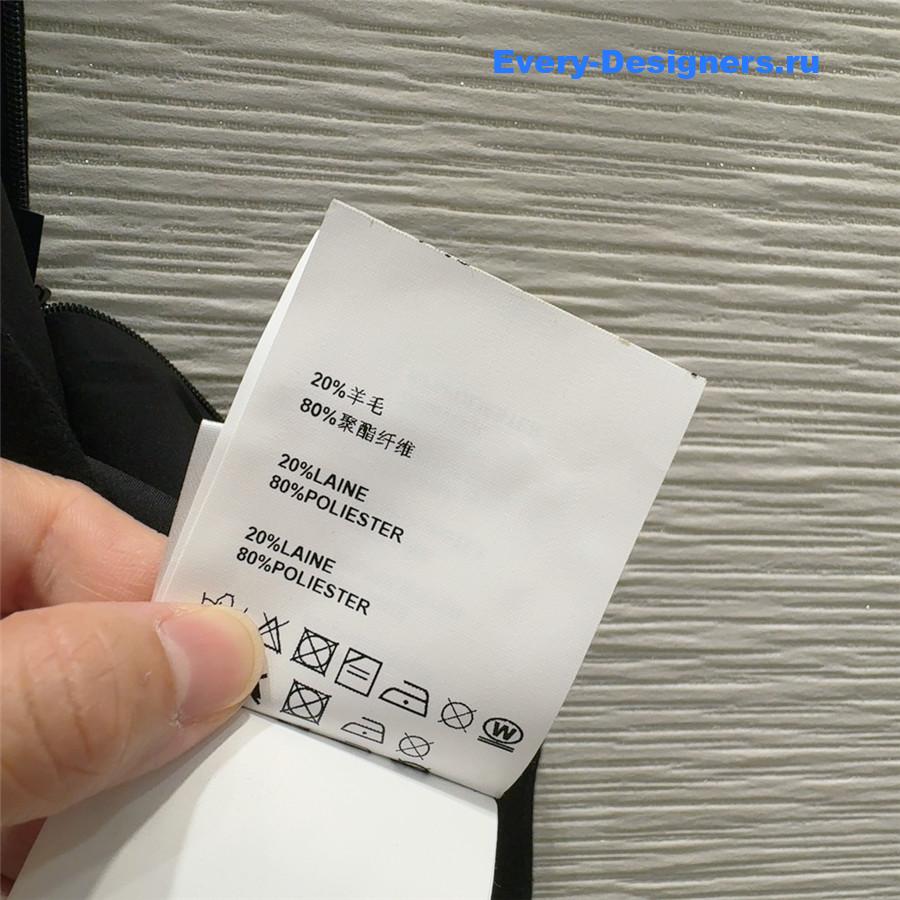 Pra*a new short skirt