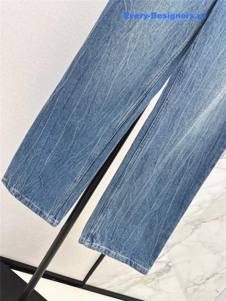 Ch**el fleece straight jeans
