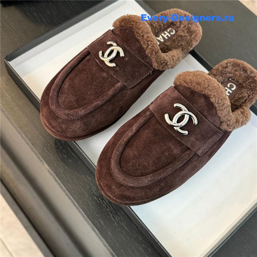 CC lambswool shoes