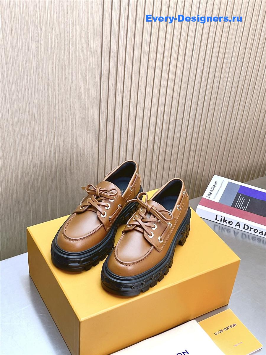 l0vis Vvtt0n lv record boat shoe brown