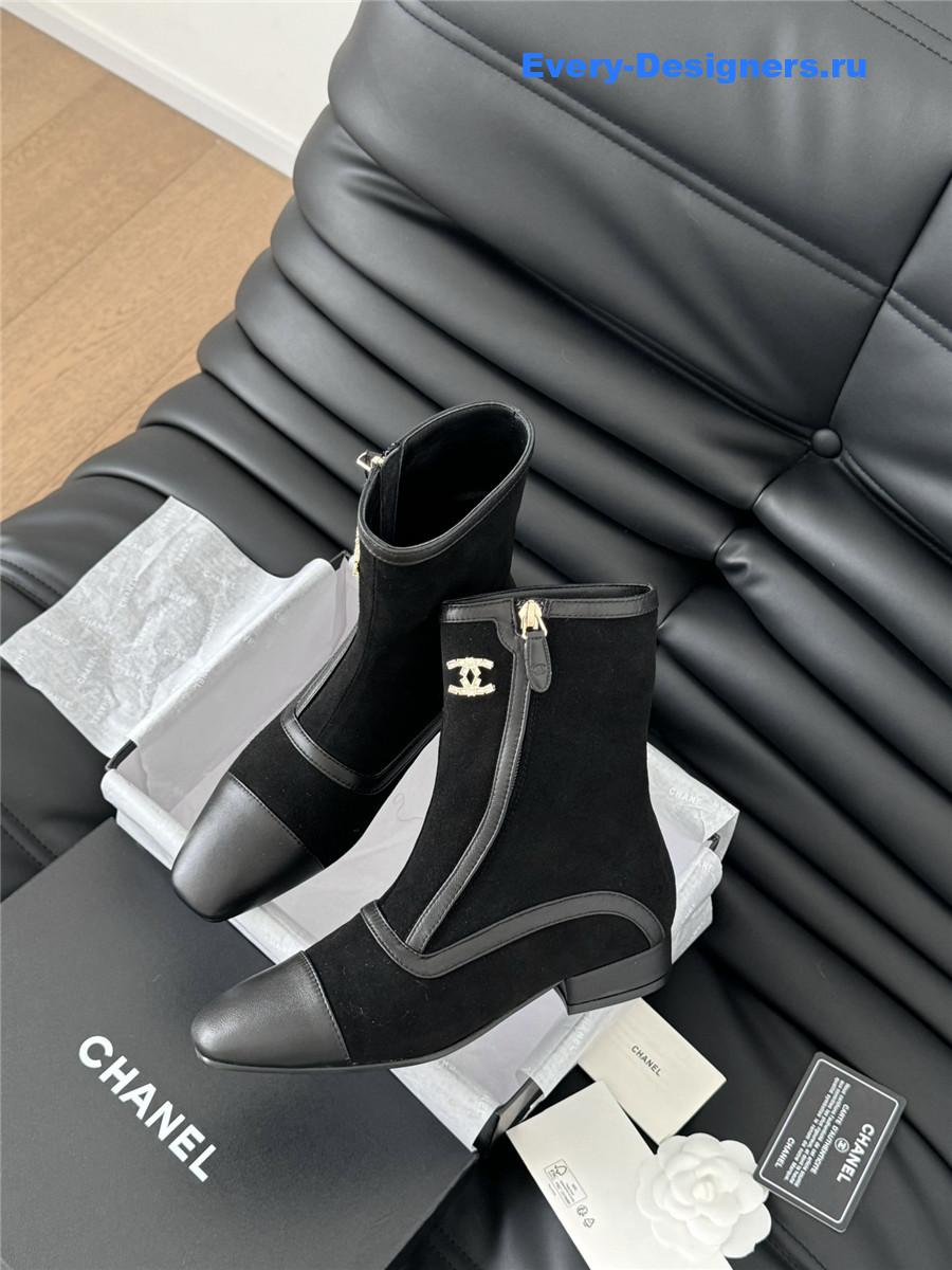 Ch**el logo black sedue leather ankle boots