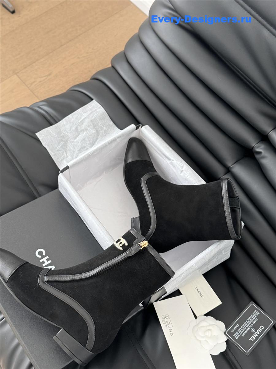 Ch**el logo black sedue leather ankle boots