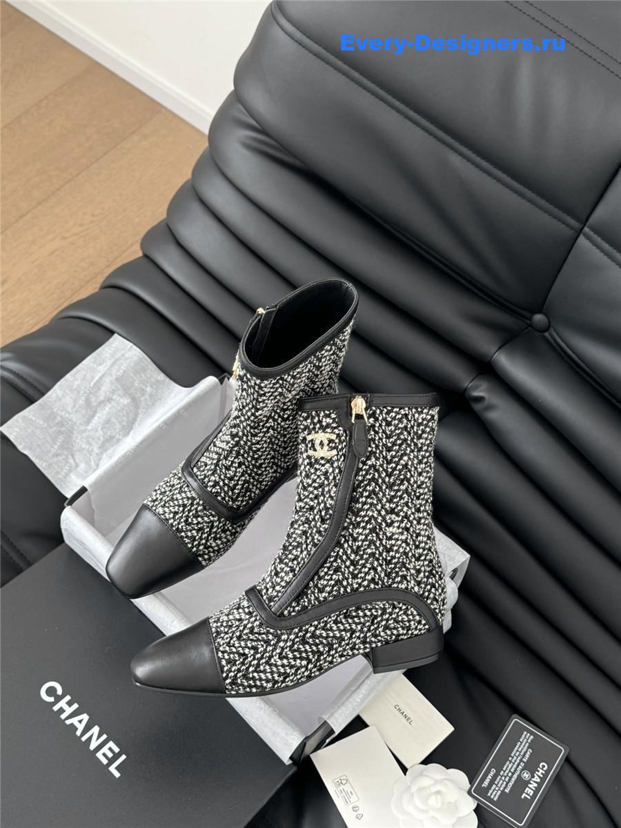 Ch**el women logo black tweed ankle boots
