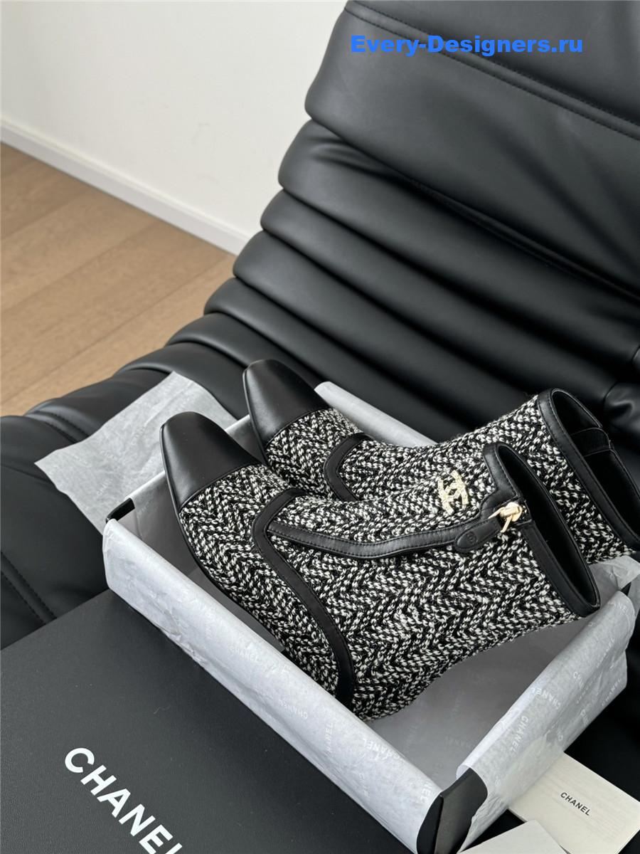 Ch**el women logo black tweed ankle boots