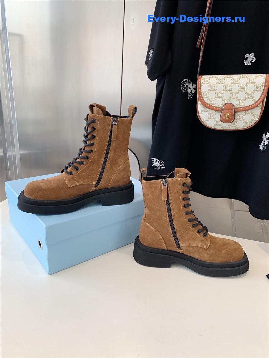 Pra*a suede triangle logo high top boots