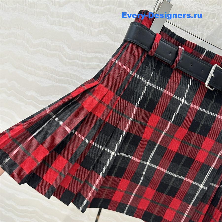 D10r belted pleated skirt