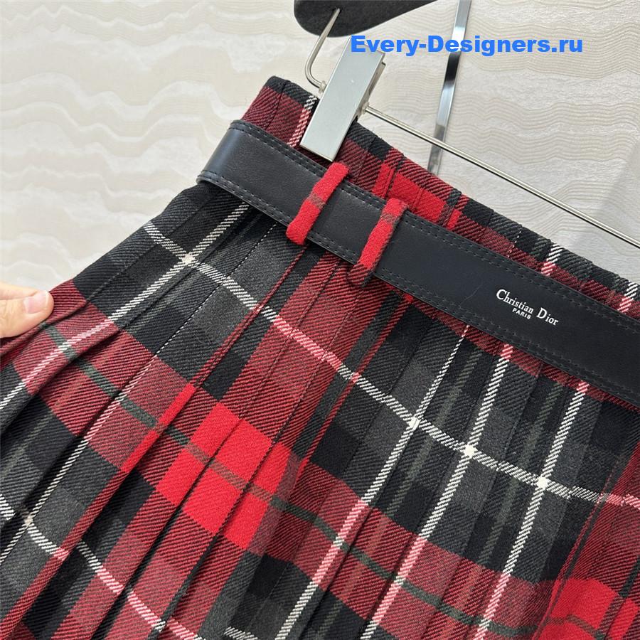 D10r belted pleated skirt