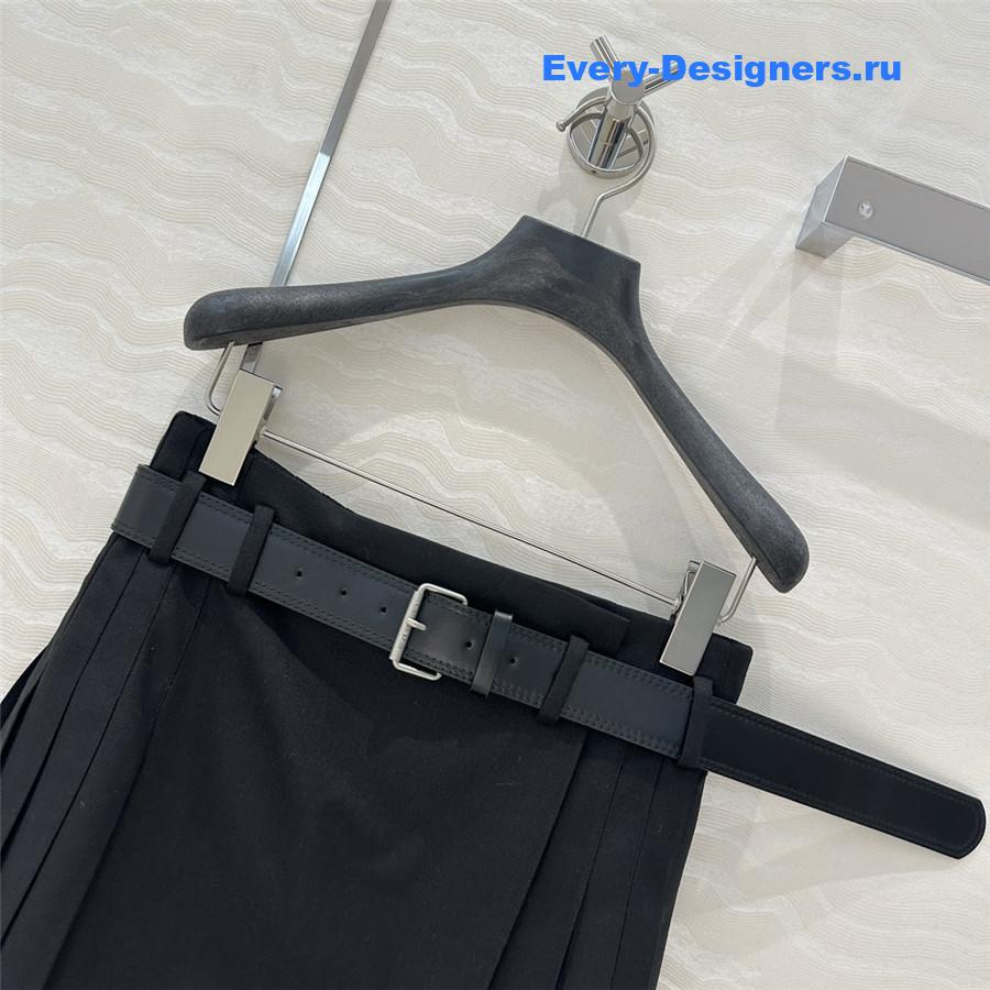 D10r belted pleated skirt