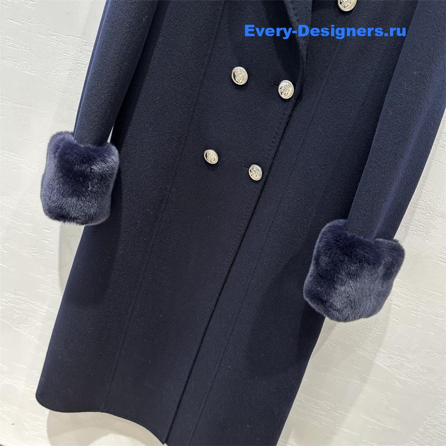 D10r double-breasted cashmere coat
