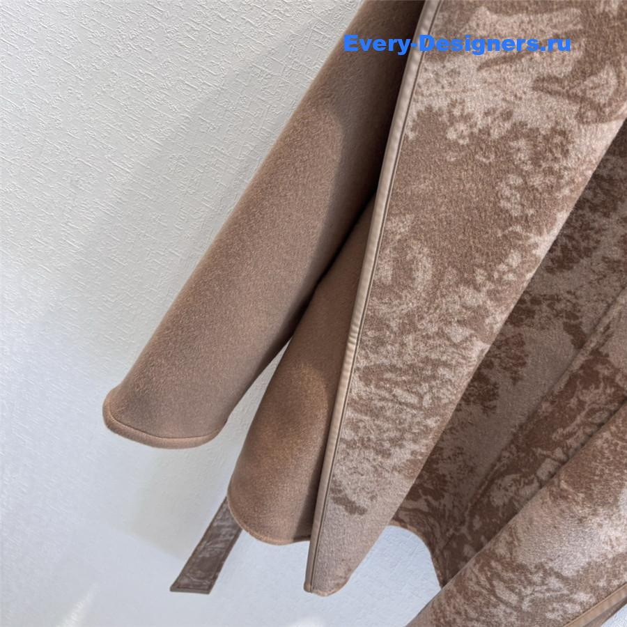 D10r hooded short wool coat