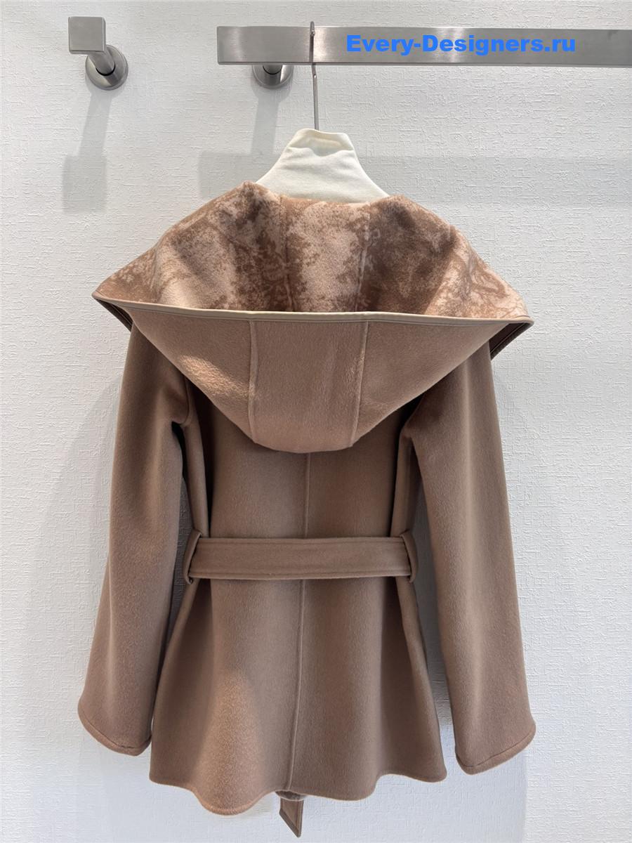 D10r hooded short wool coat