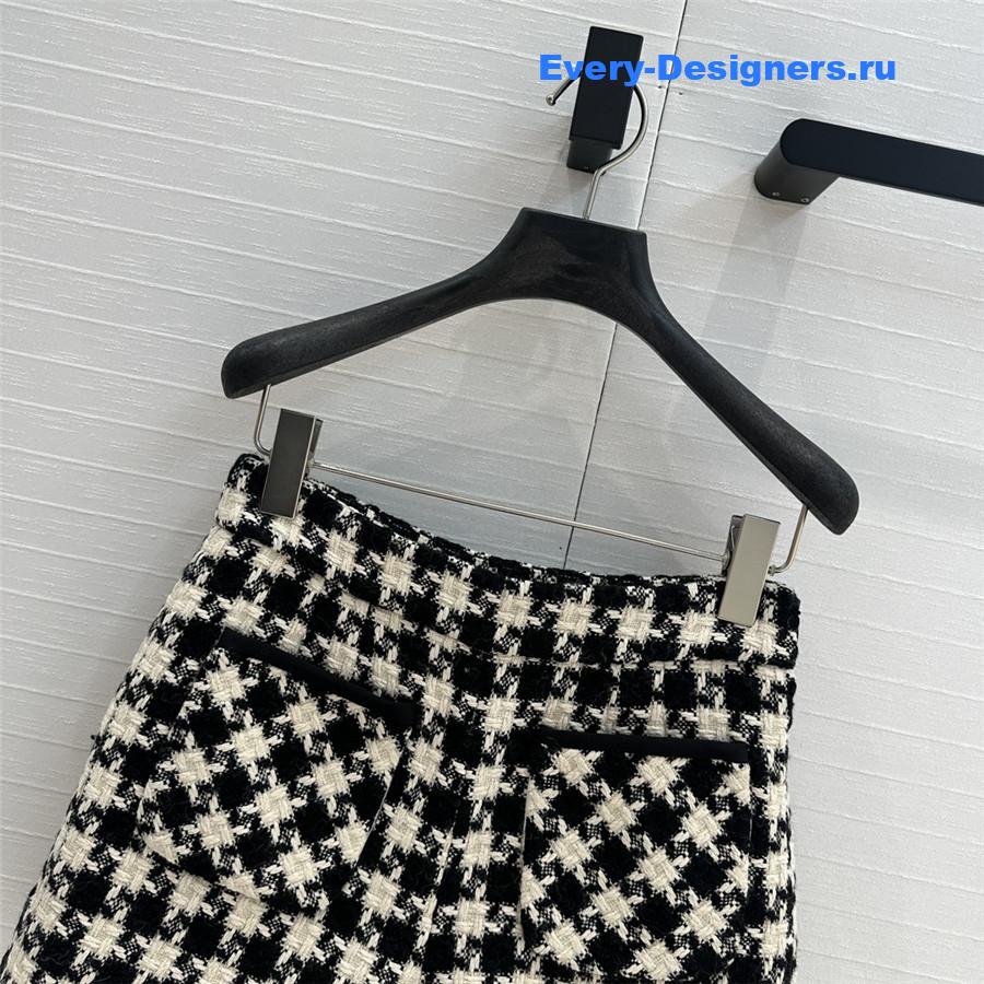 Va1e*ntin0 houndstooth tweed shorts