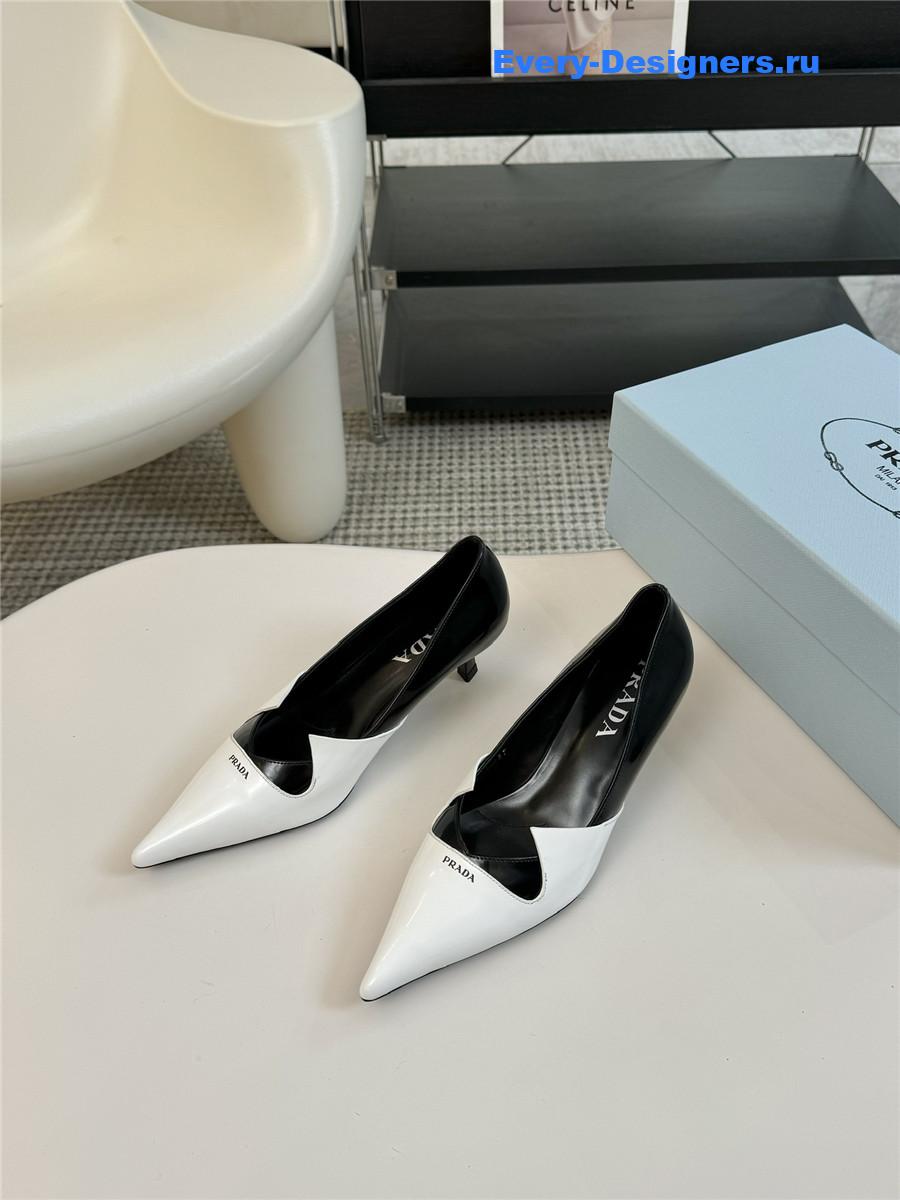 Pra*a smooth leather pumps in white/black