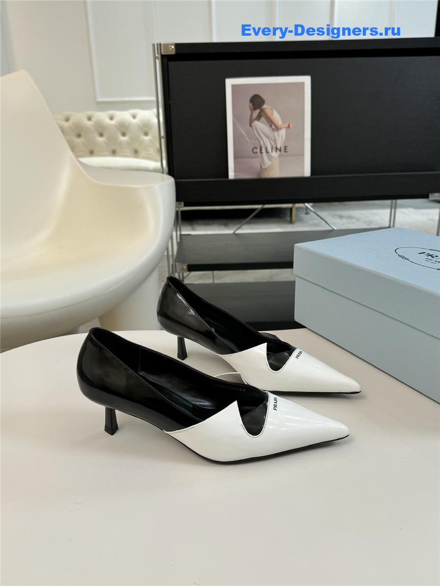 Pra*a smooth leather pumps in white/black