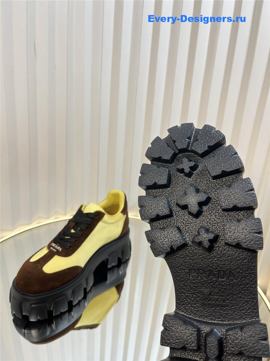 Pra*a suede low top platform sneakers yellow/brown