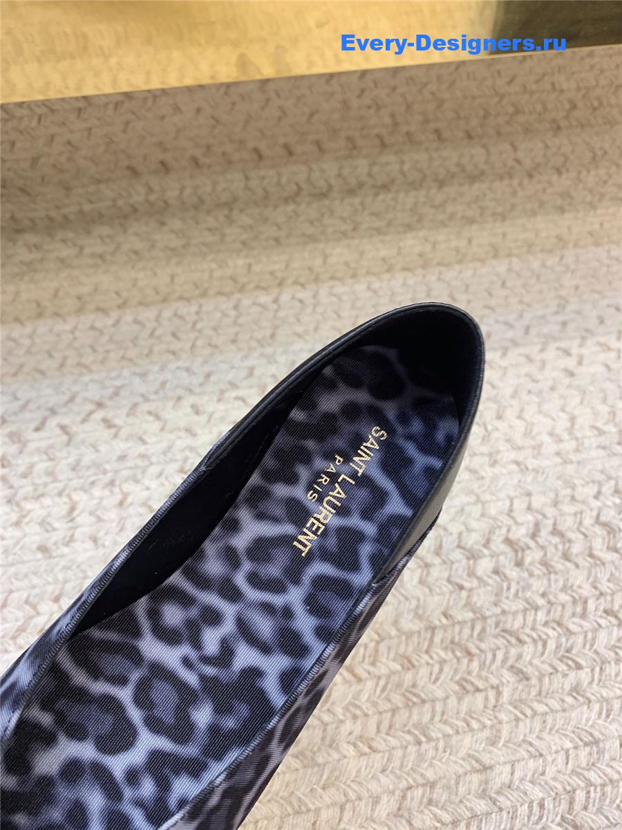 Y51 nour white/black grosgrain slippers