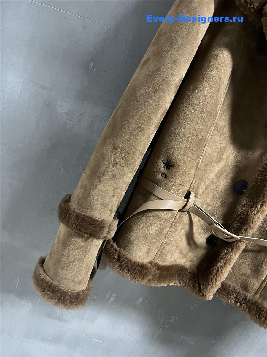 D10r shearling coat