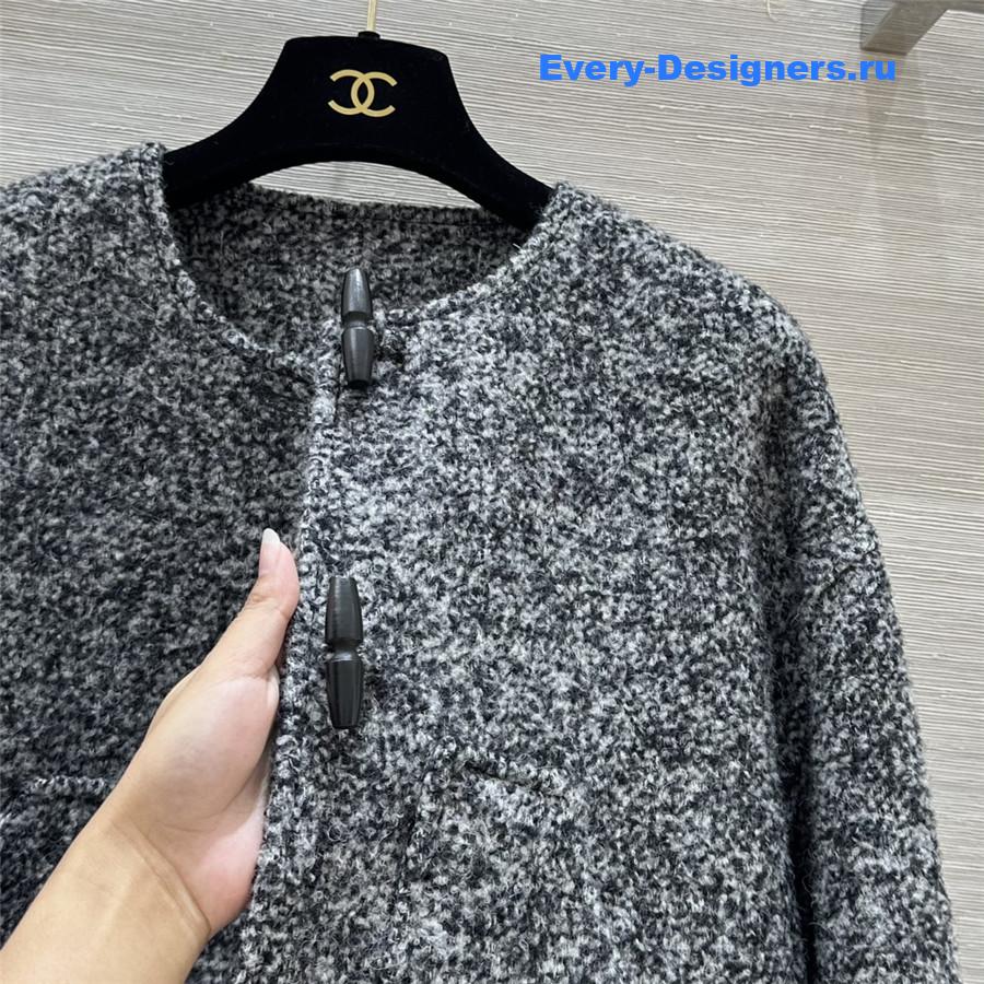 Jil sander horn button short coat in grey