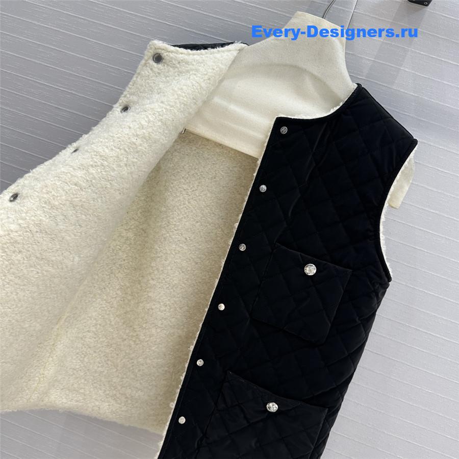 Ch**el padded mid-length vest