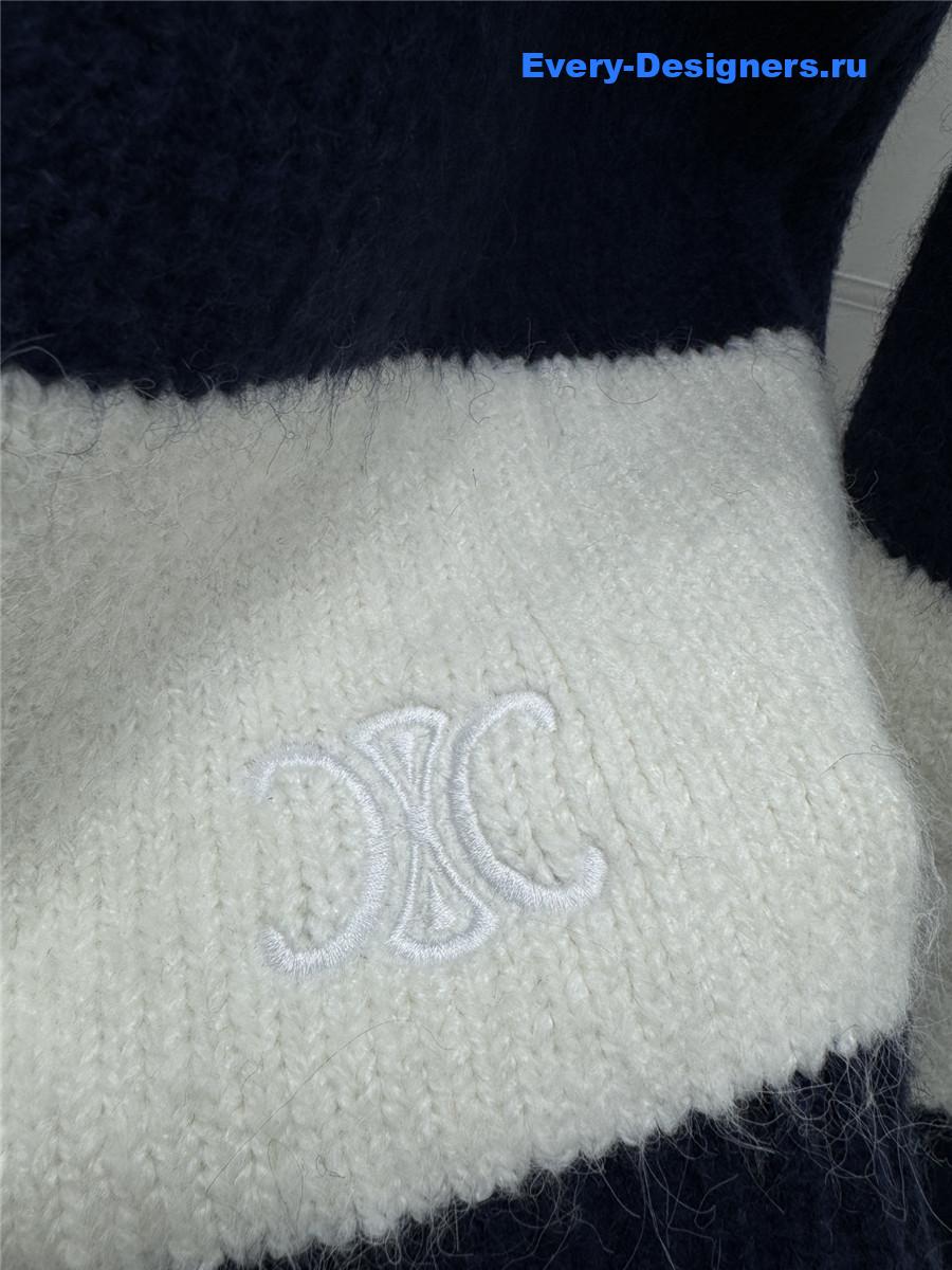 Ce1i*e chunky mohair wool sweater