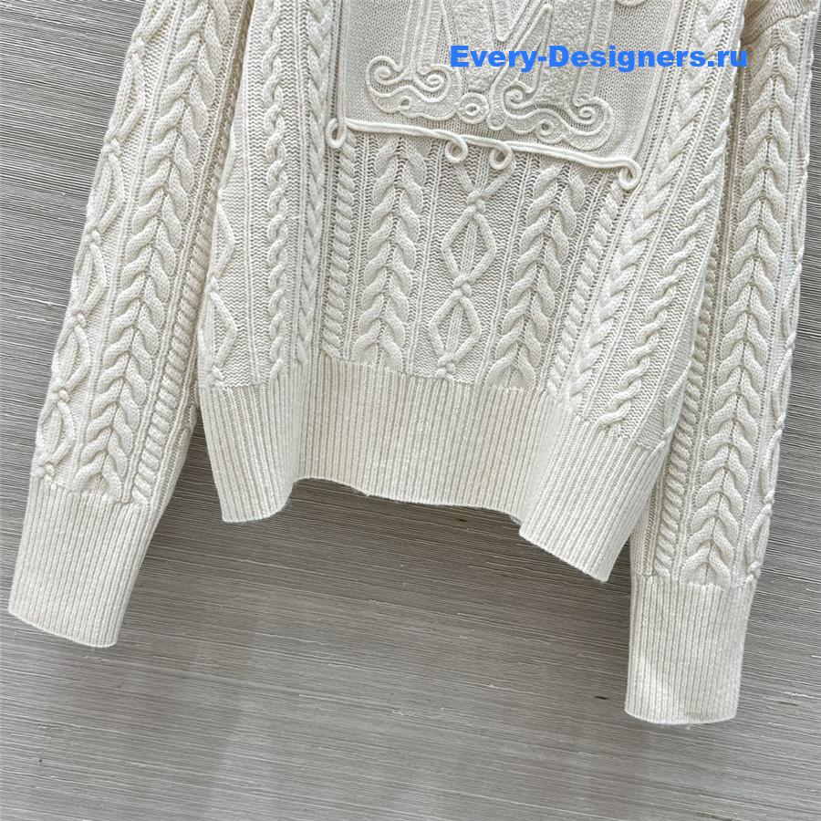 Vanitoo White Cable Cashmere Sweater