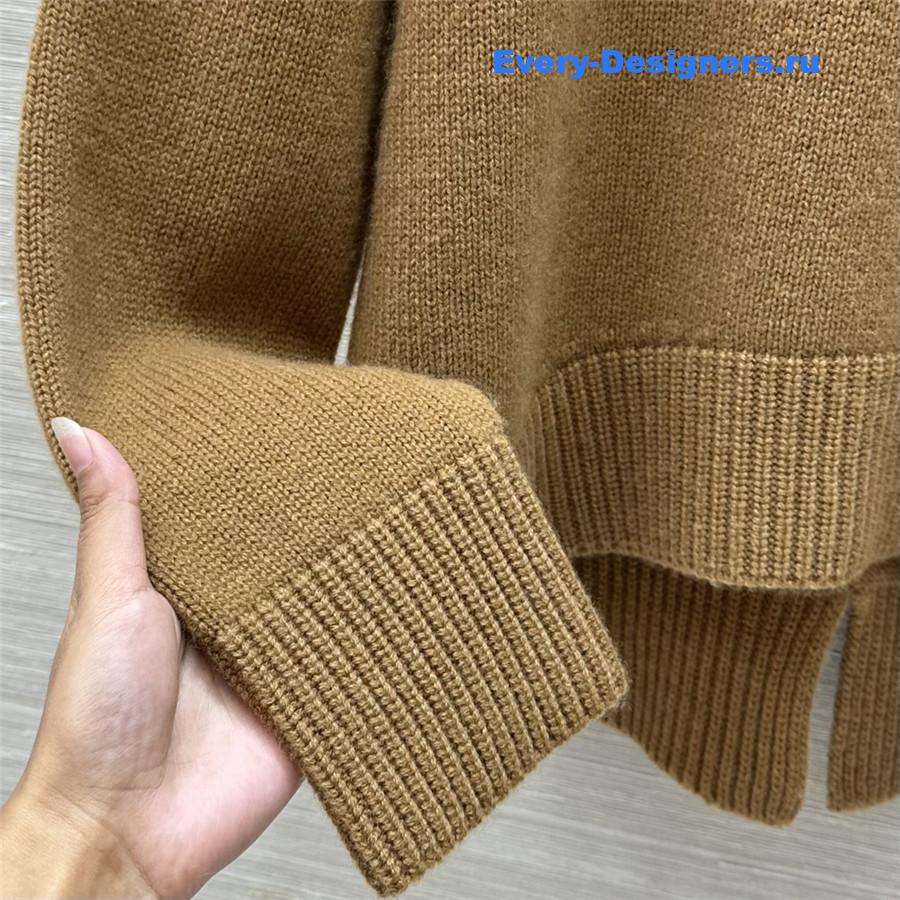 L0r0 P1ana brown cashmere turtleneck sweater