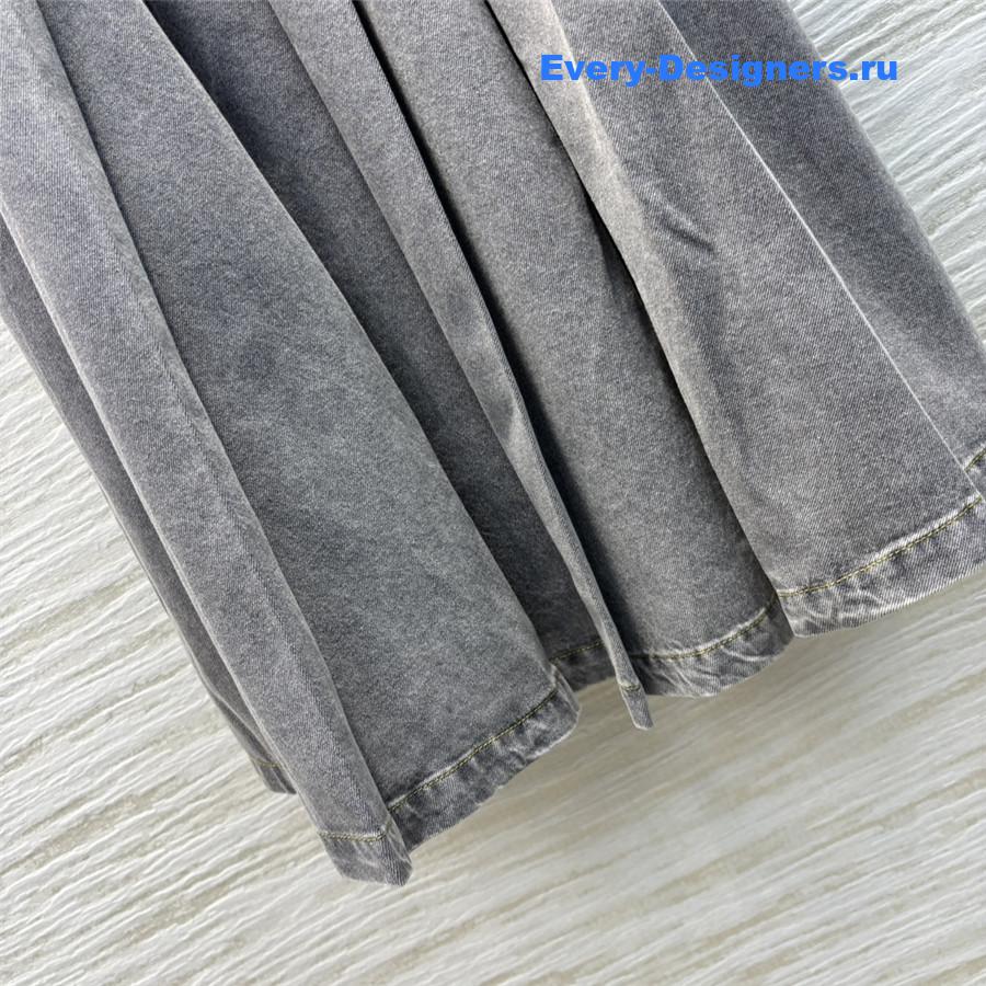 M1um1u belted pleated skirt