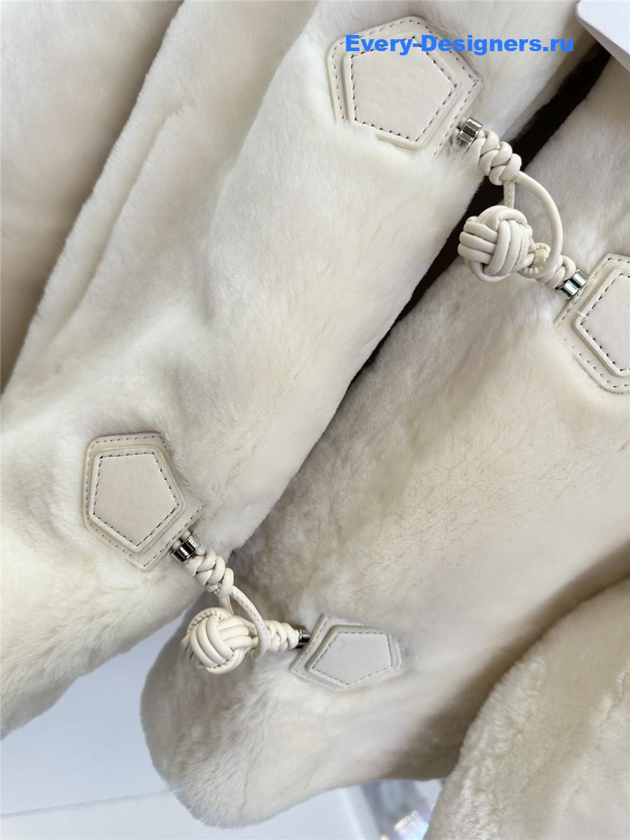 Ce1i*e shearling coat