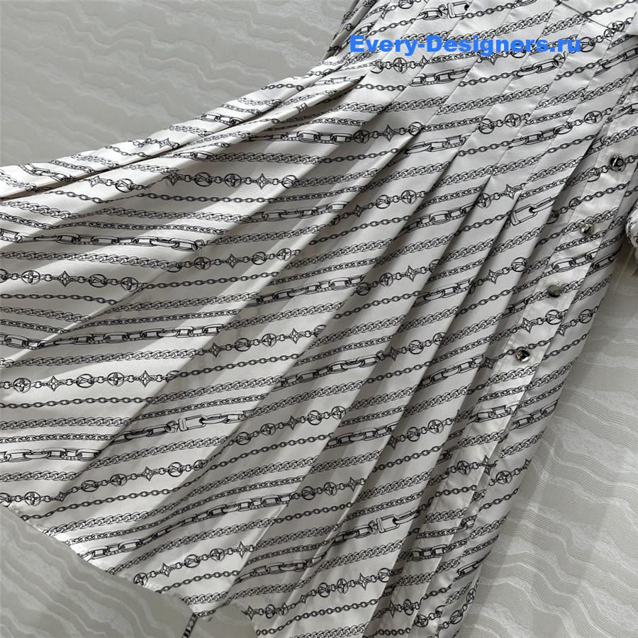 l0vis Vvtt0n long-sleeved chain print dress