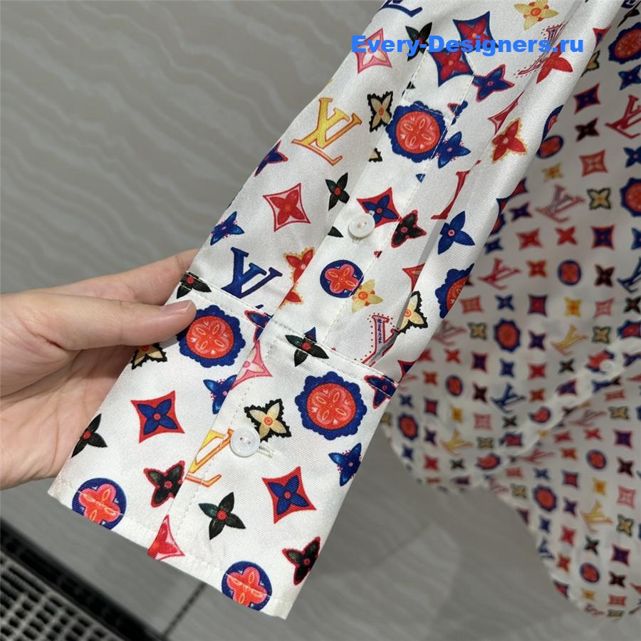 l0vis Vvtt0n lv silk shirt